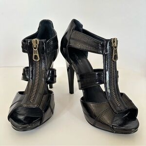 Women’s Preview International Zipper Patent Leather Strappy Heel Size 7